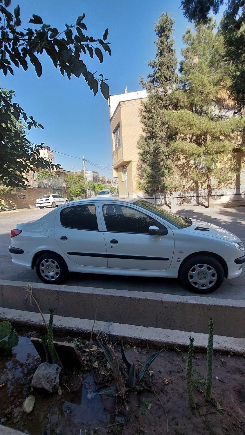 پژو ۲۰۶ صندوق دار v2 - 1387