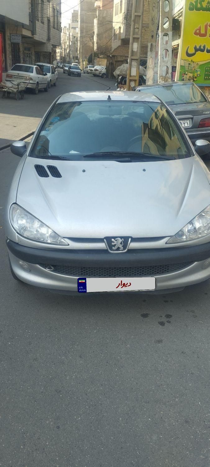 پژو ۲۰۶ صندوق دار v8 - 1386