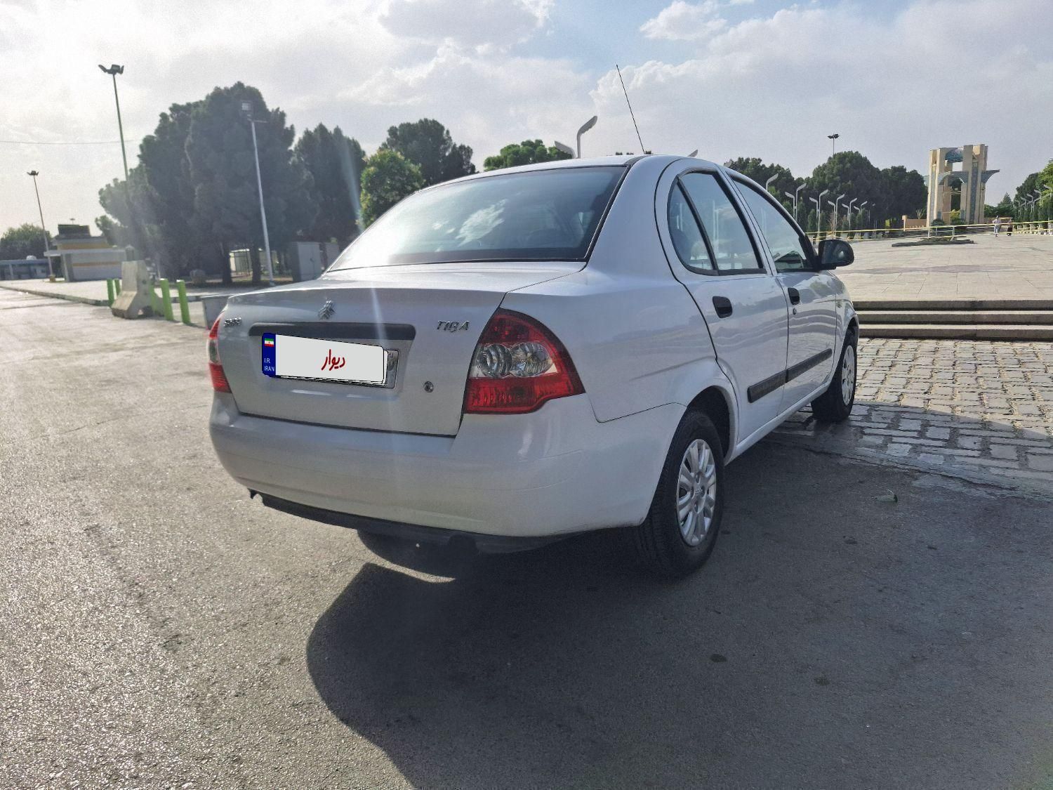 تیبا صندوق دار SX - 1393