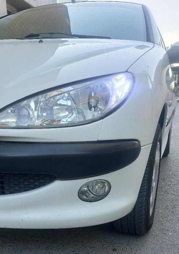پژو ۲۰۶ صندوق دار v8 - 1399