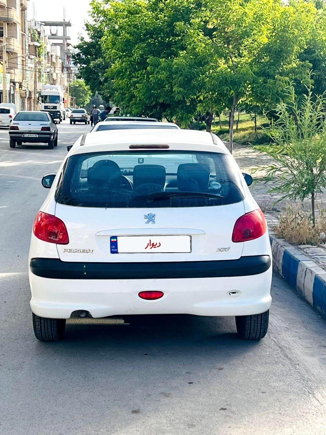 پژو 206 تیپ 5 - 1394