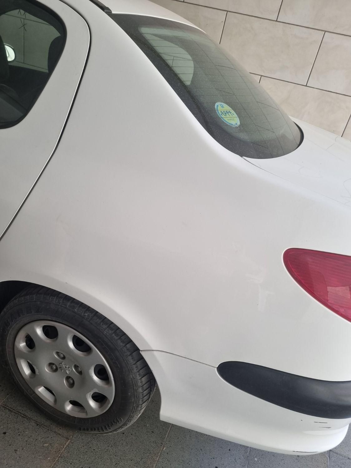 پژو ۲۰۶ صندوق دار v8 - 1399
