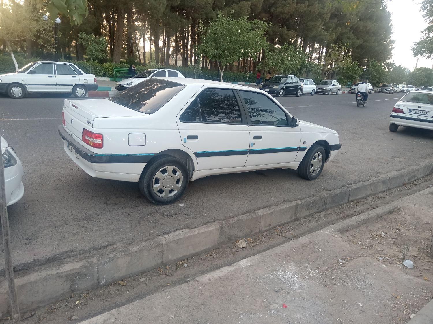 پژو 405 SLX بنزینی TU5 - 1397