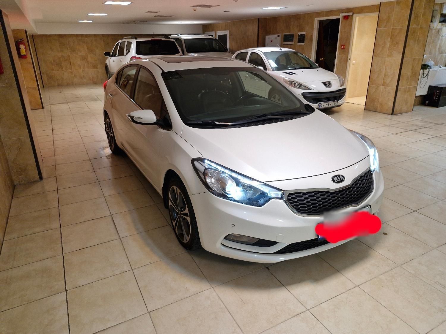 کیا سراتو 2.0 لیتر اتوماتیک GT لاین - 2014