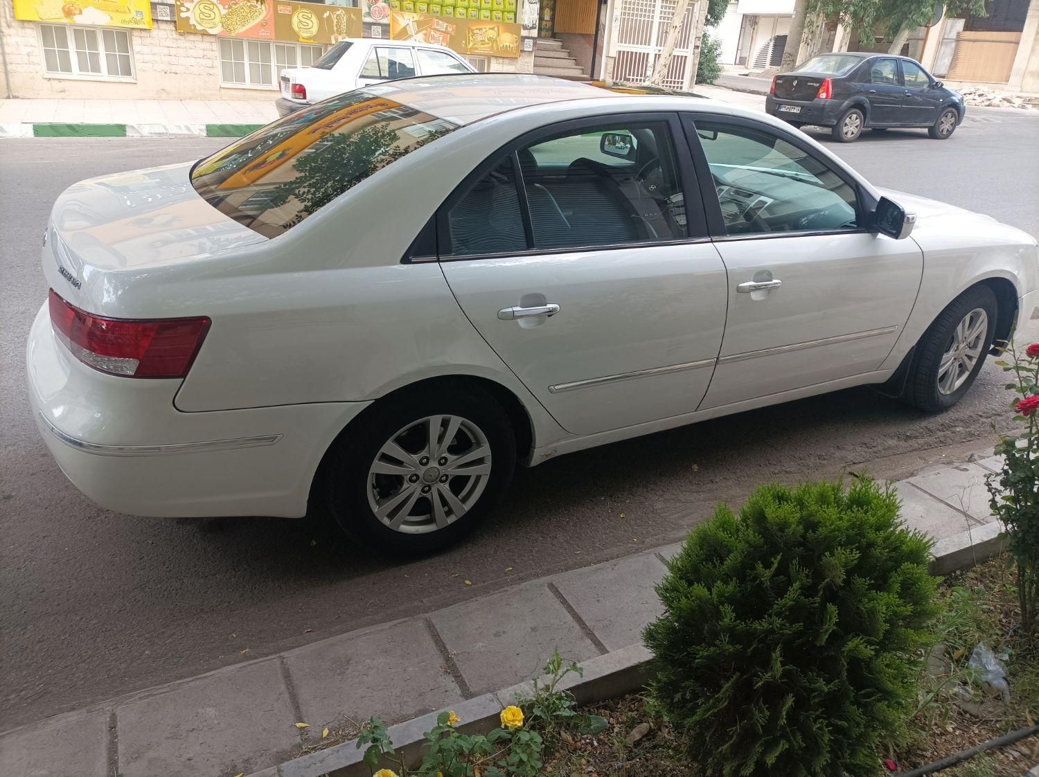 هیوندای سوناتا اتوماتیک NF 2400 - 2009