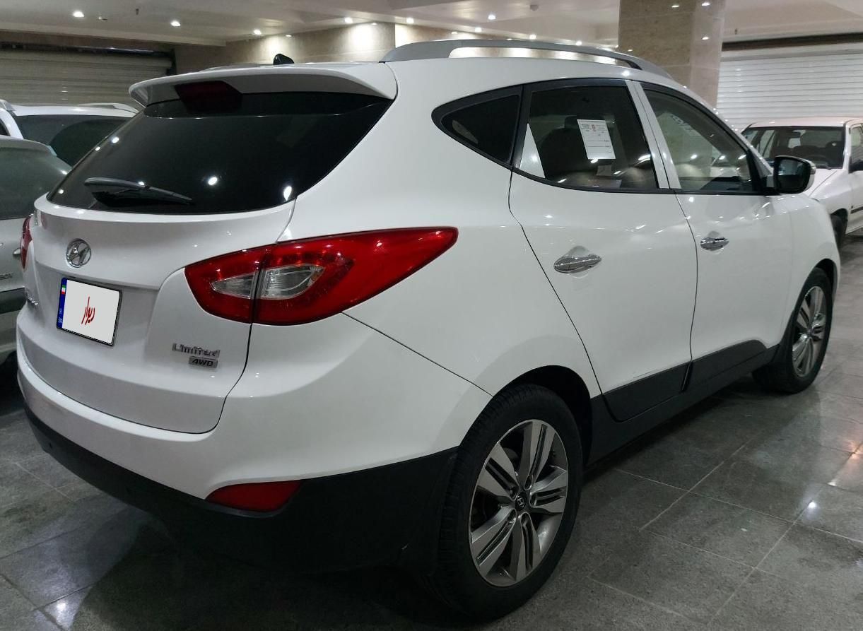 هیوندای توسان 2.4 لیتر - 2014