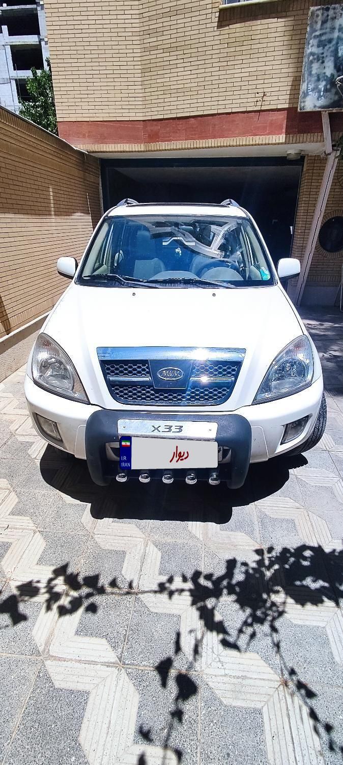 خودرو ام وی ام، X33 آگهی ann_18377227