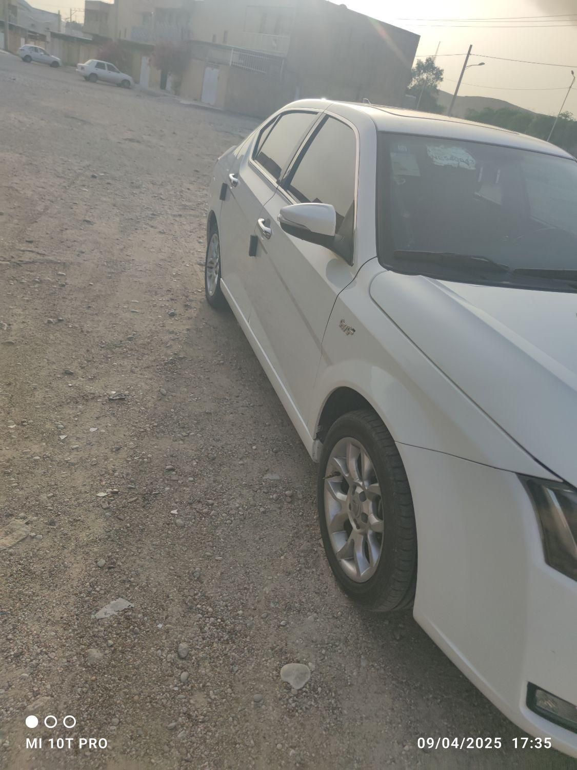 دنا پلاس توربو شارژ اتوماتیک اتوماتیک توربو - 1401