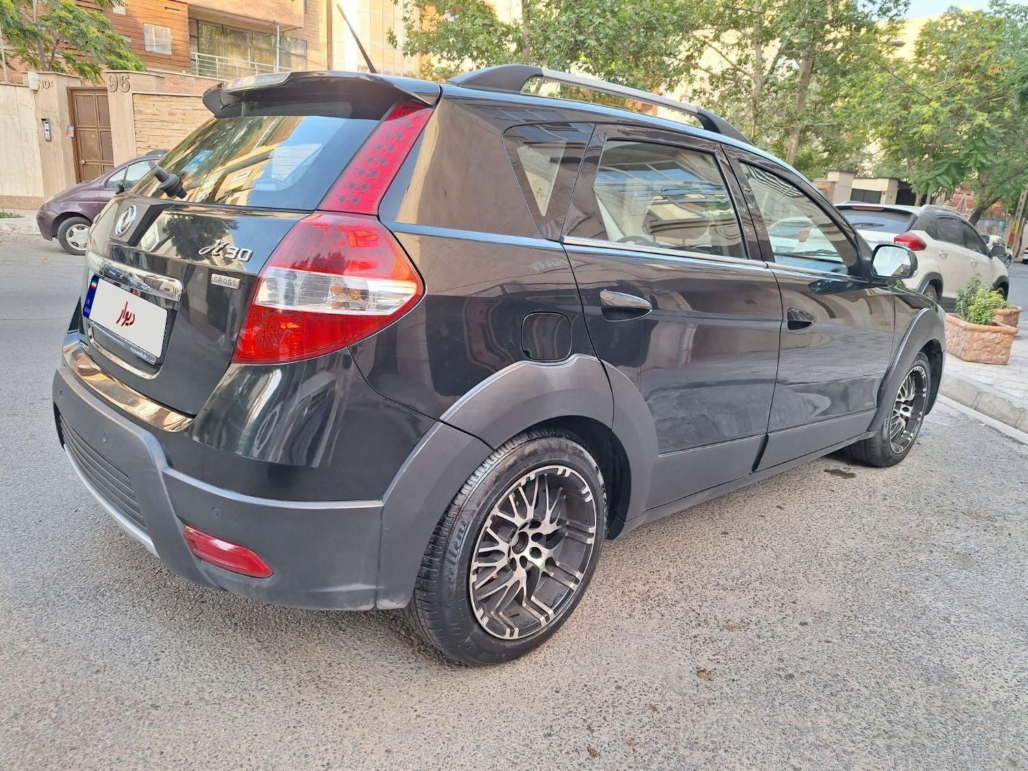 دانگ فنگ H30 کراس اتوماتیک - 1396