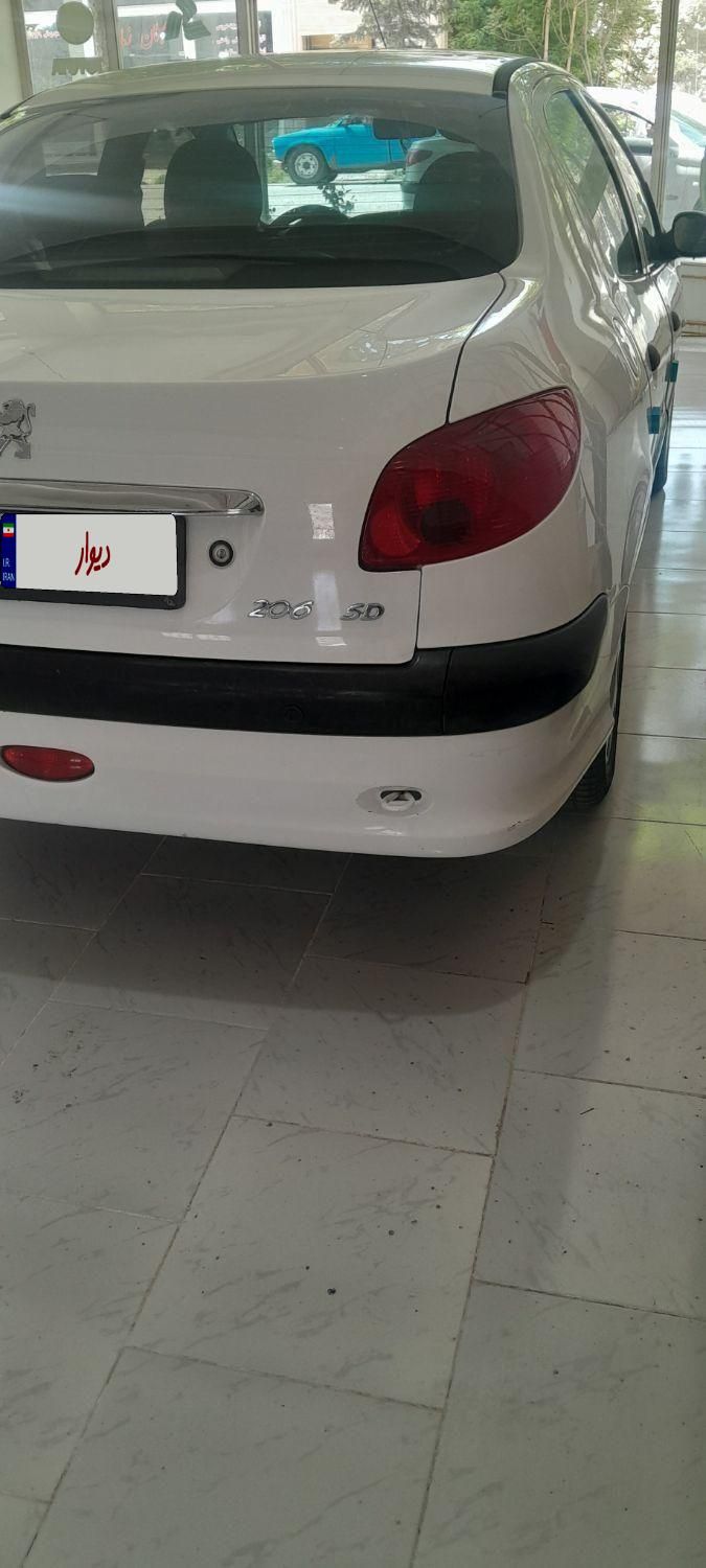 پژو ۲۰۶ صندوق دار v8 - 1396