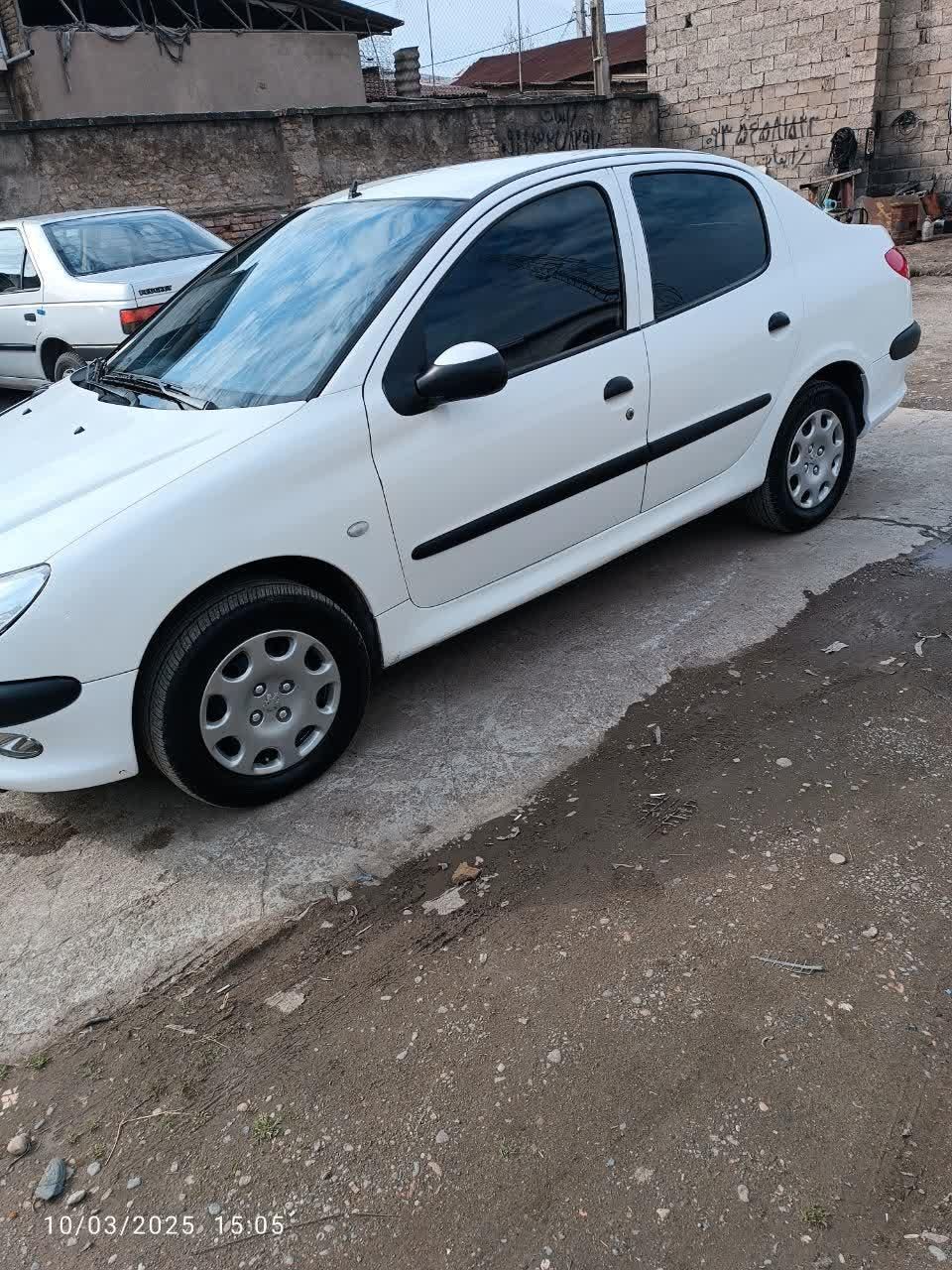 پژو ۲۰۶ صندوق دار v8 - 1389