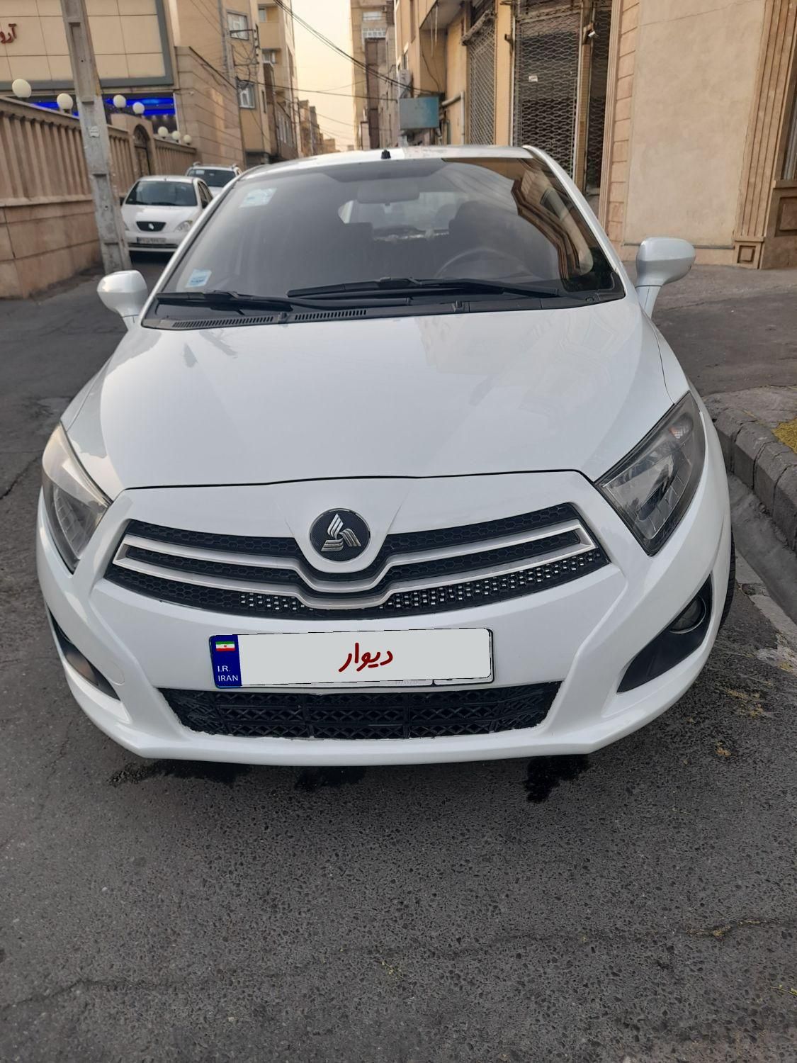 خودرو برلیانس، H220 آگهی ann_18378769