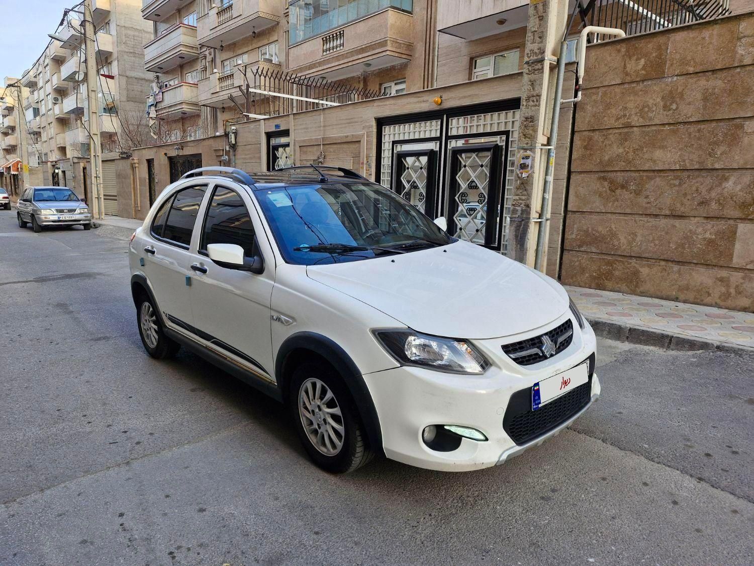خودرو کوییک، R پلاس آگهی ann_18378807
