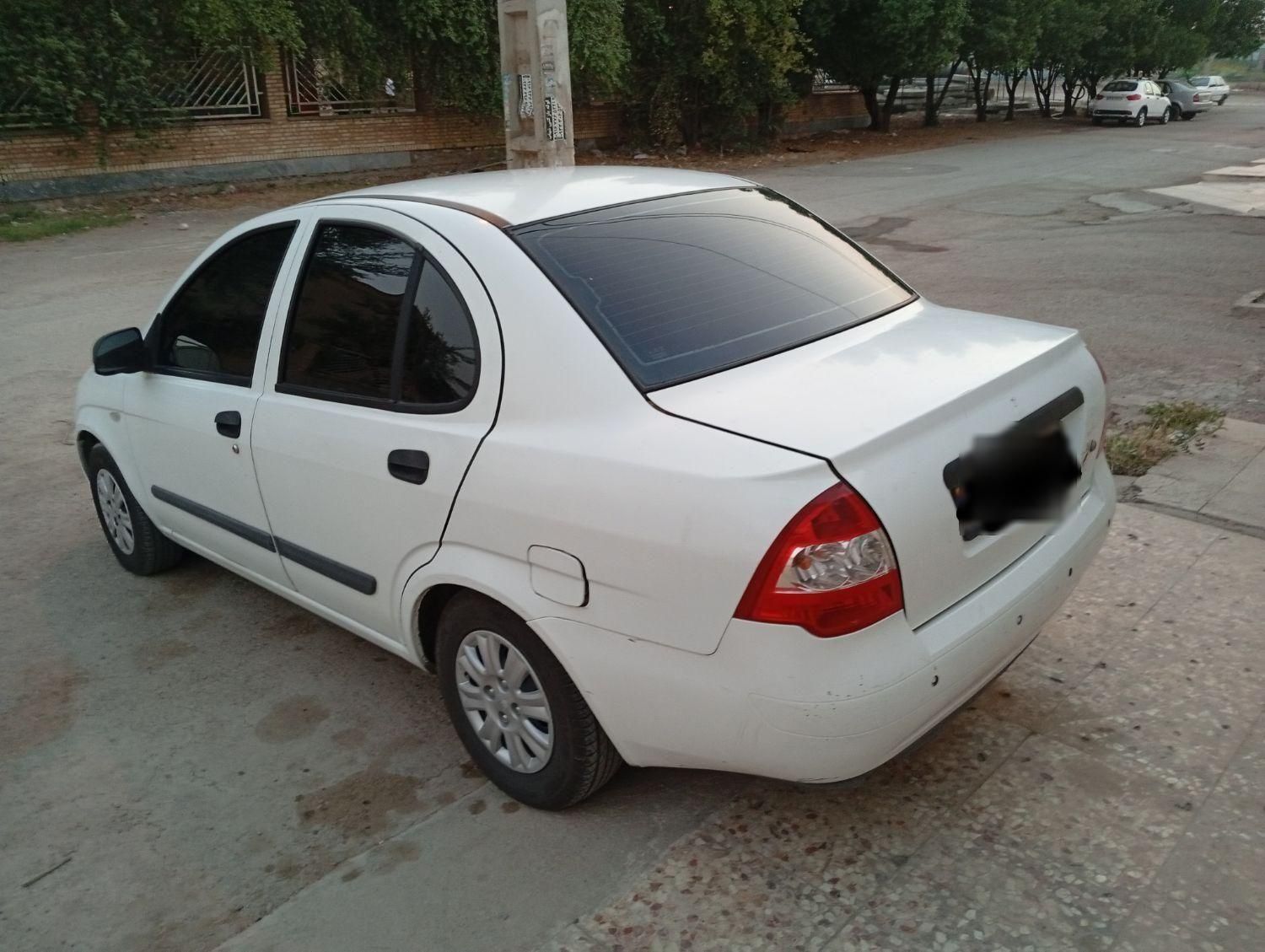 تیبا صندوق دار SX - 1394