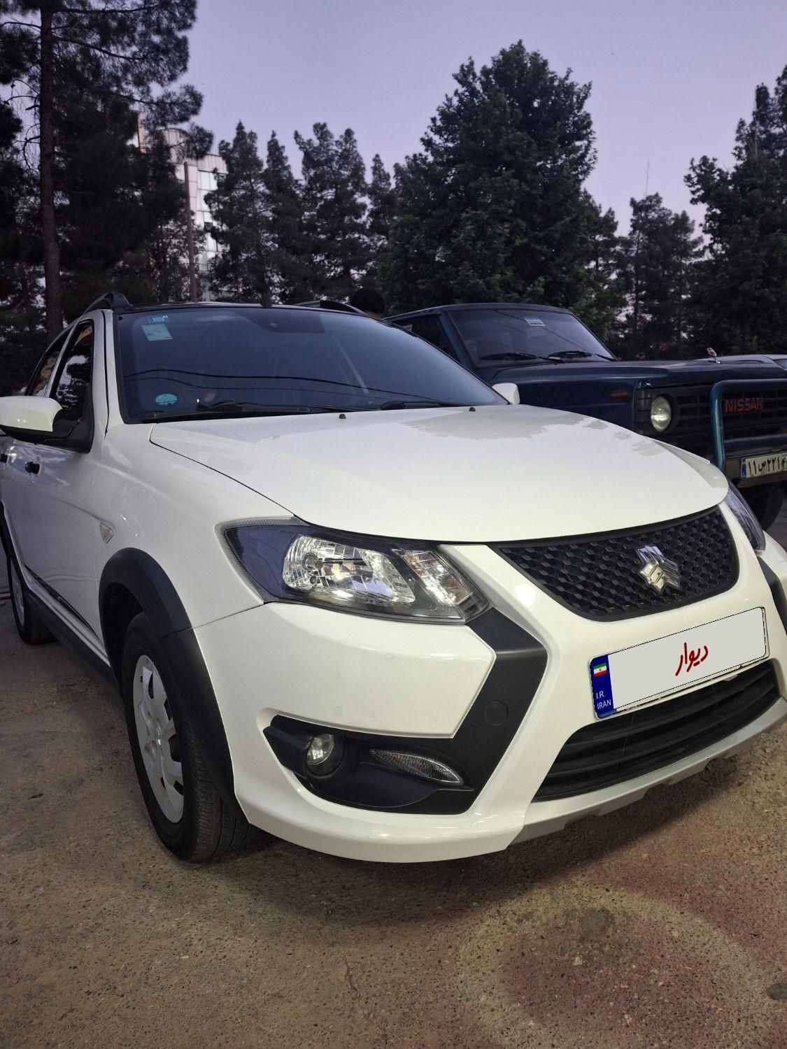 کوییک R دنده‌ای - 1402