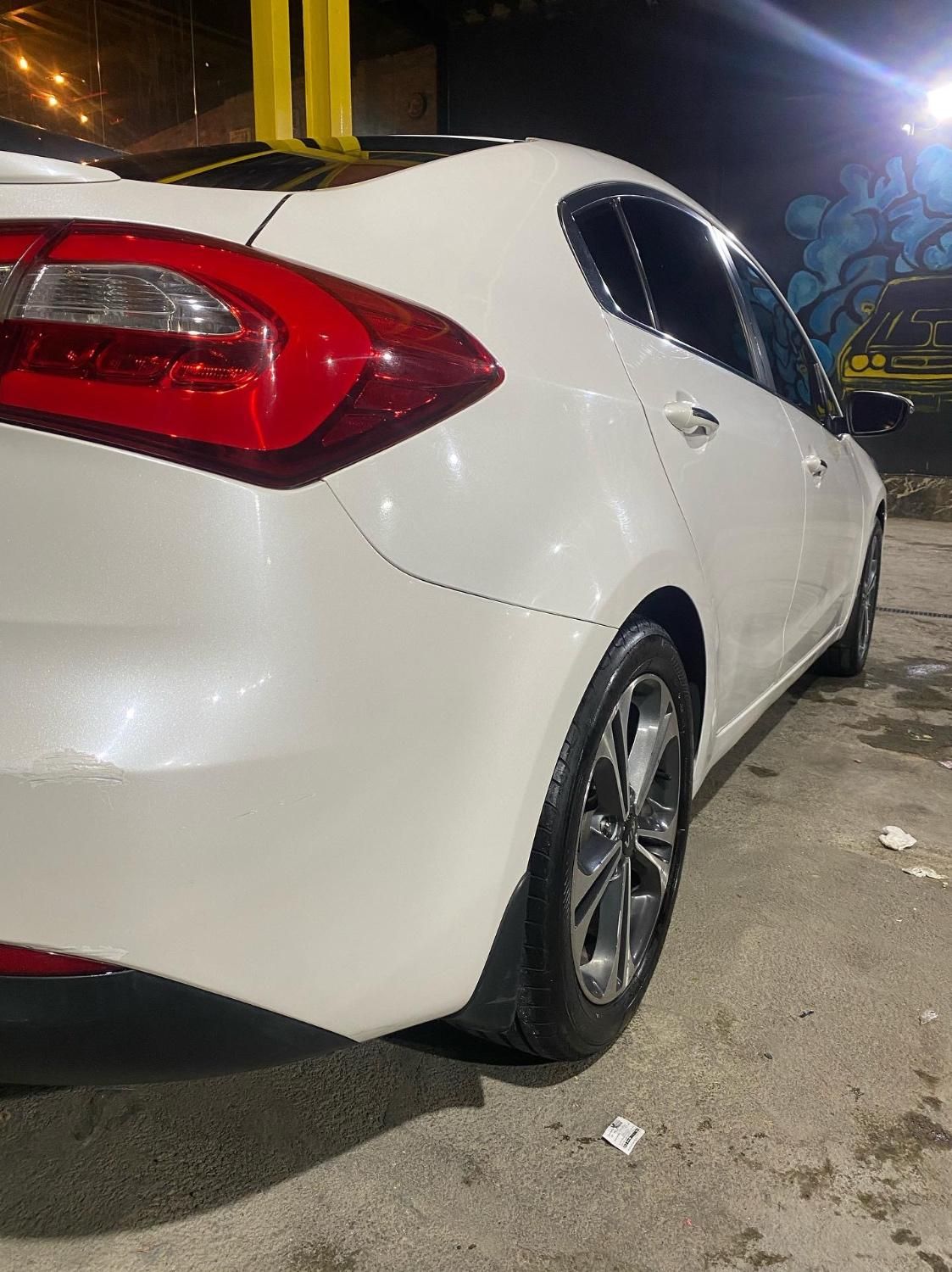 کیا سراتو 2.0 لیتر اتوماتیک GT لاین - 2015