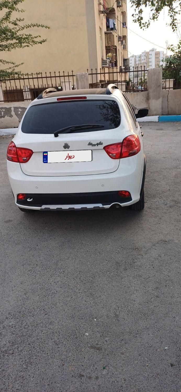 خودرو کوییک، R آگهی ann_18379320