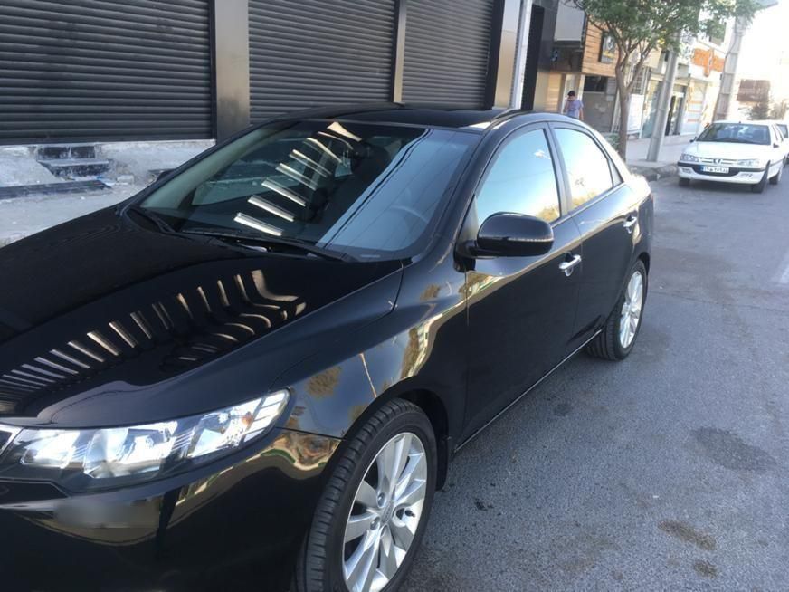 کیا سراتو 2.0 لیتر اتوماتیک GT لاین - 2013