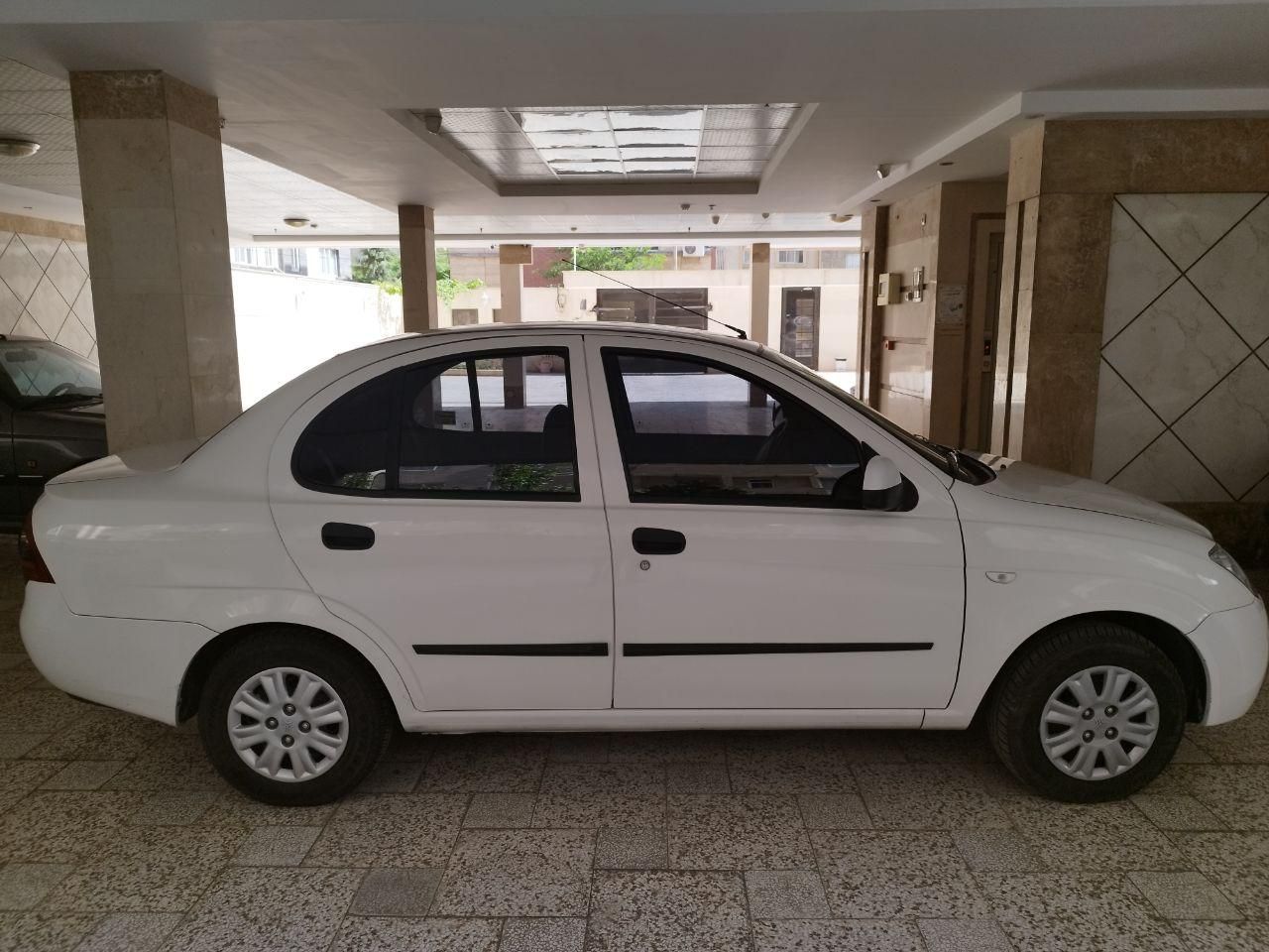 تیبا صندوق دار SX - 1400