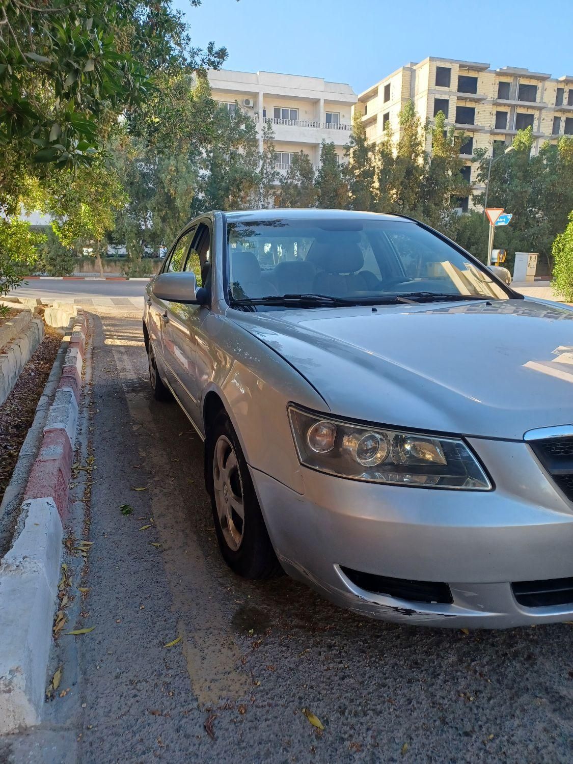 هیوندای سوناتا دنده‌ای NF 2400 - 2006