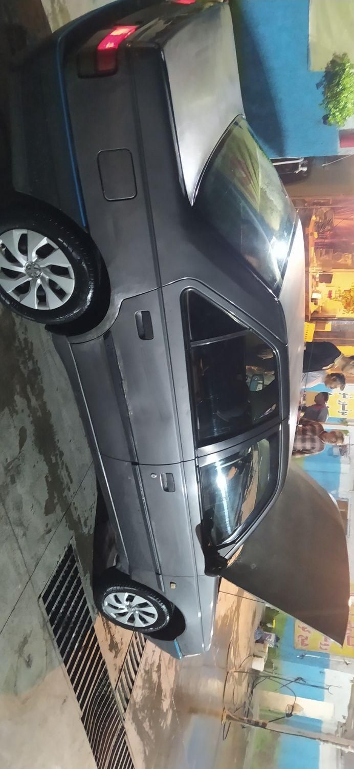 پژو روآ بنزینی - 1386