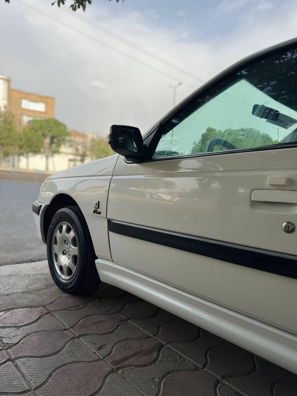 پژو پارس XU7ساده - 1388