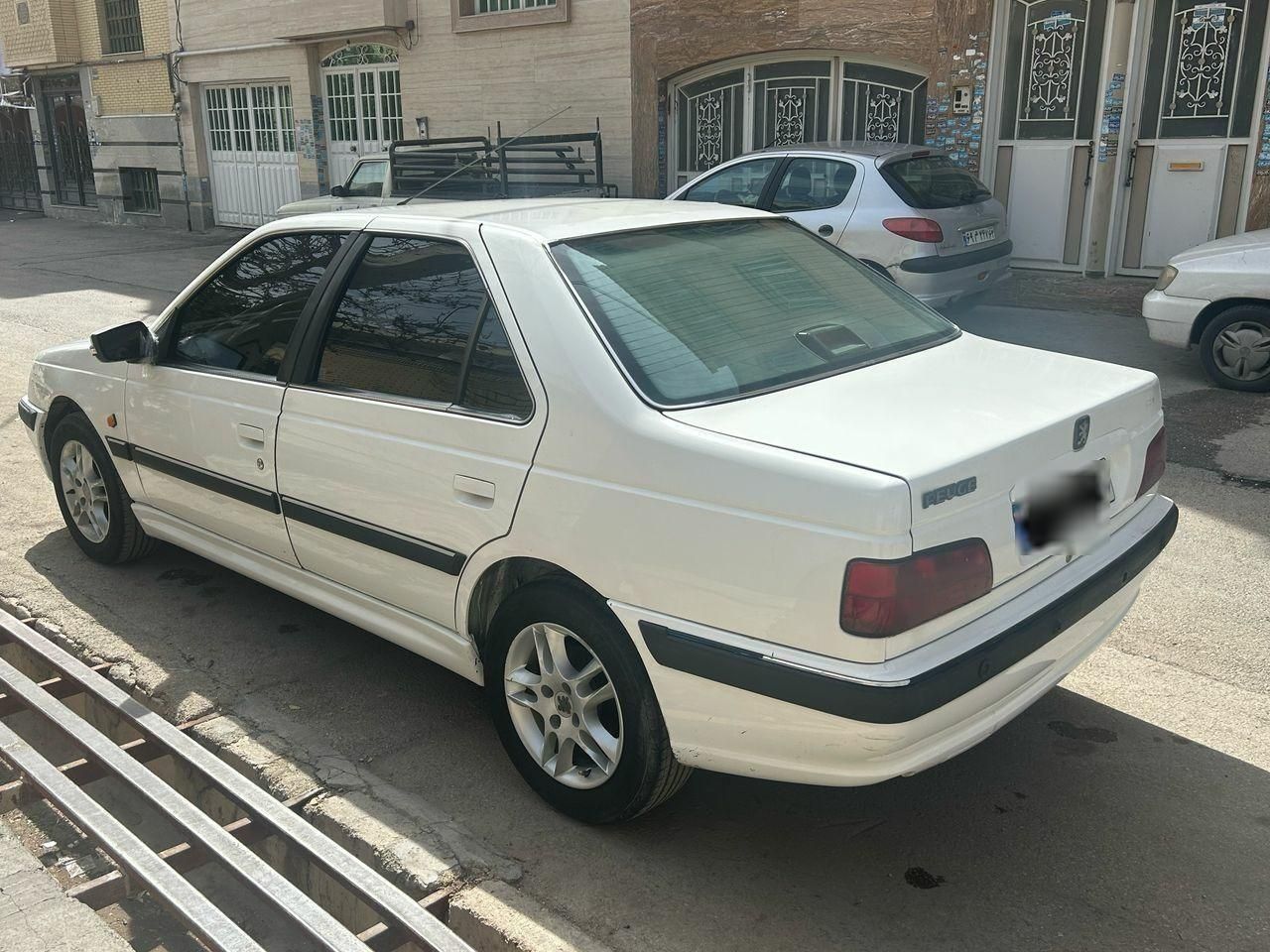 پژو پارس سال - 1392