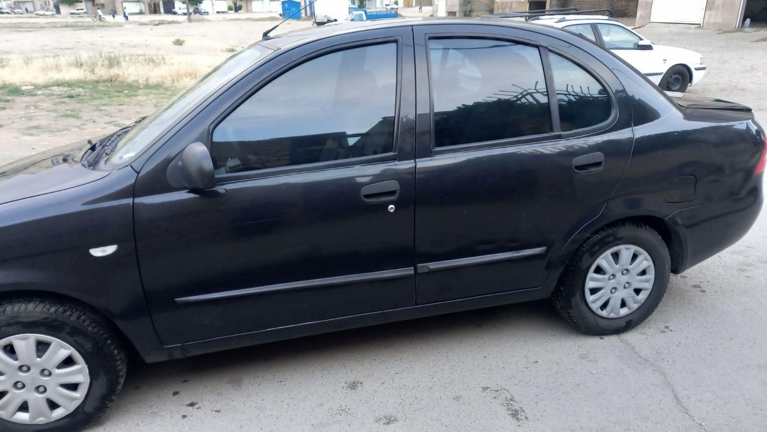 تیبا صندوق دار LX - 1392