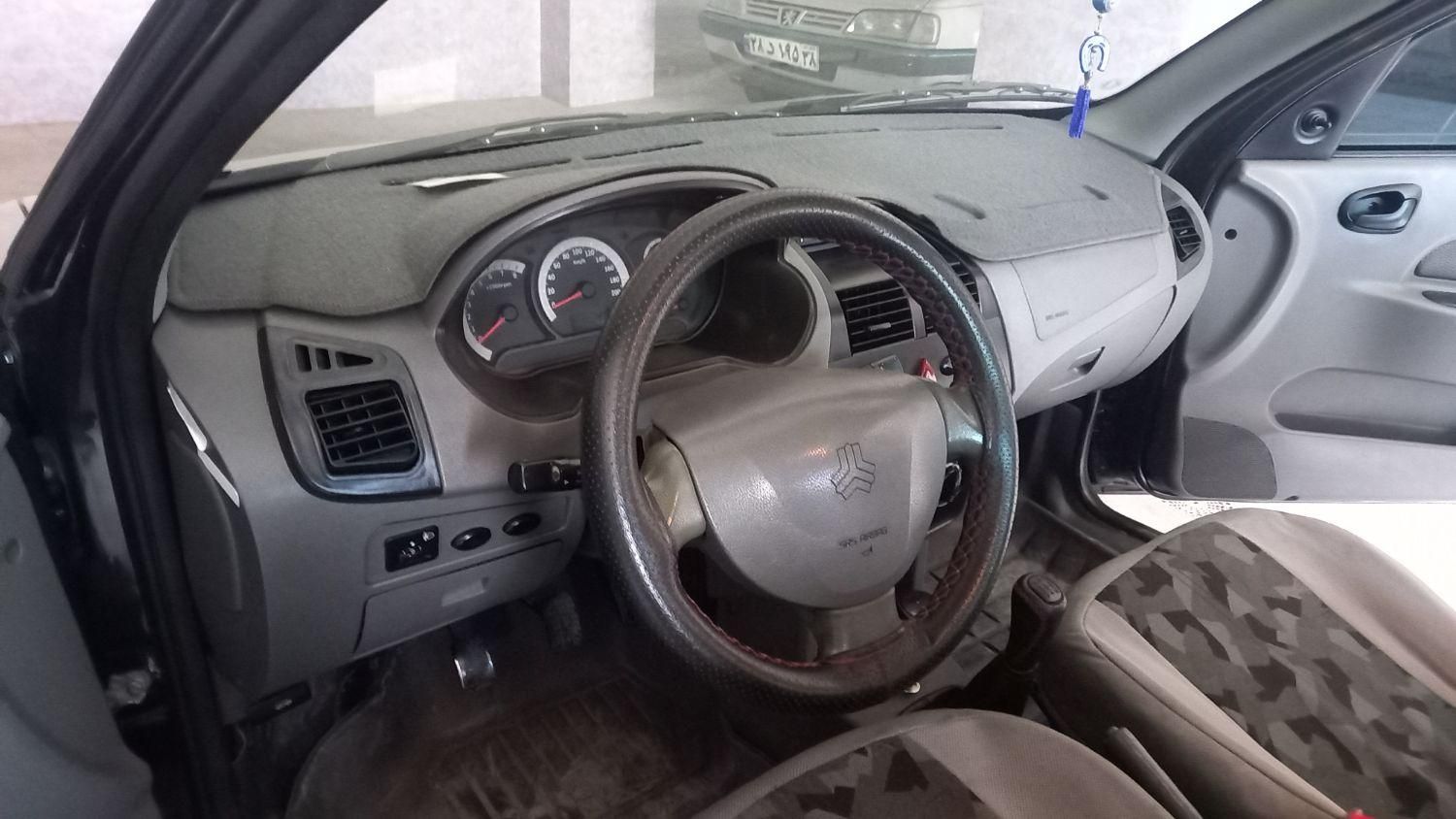 تیبا صندوق دار LX - 1392