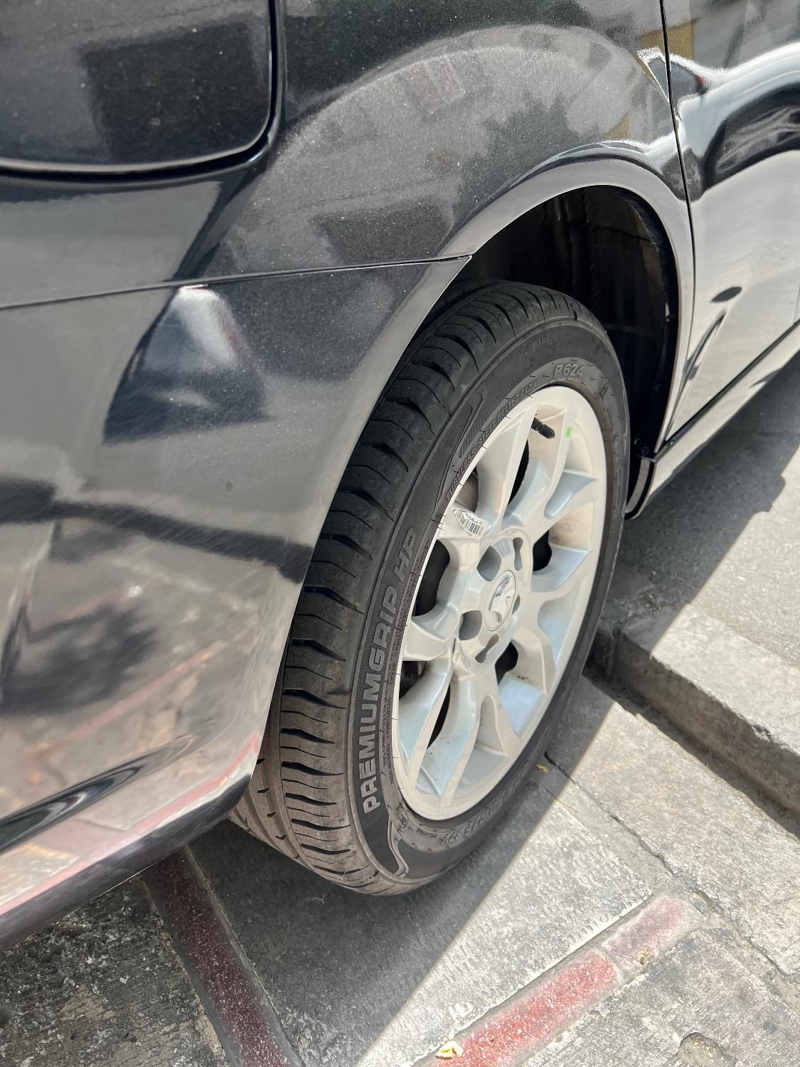 دنا پلاس توربو شارژ اتوماتیک اتوماتیک توربو - 1401