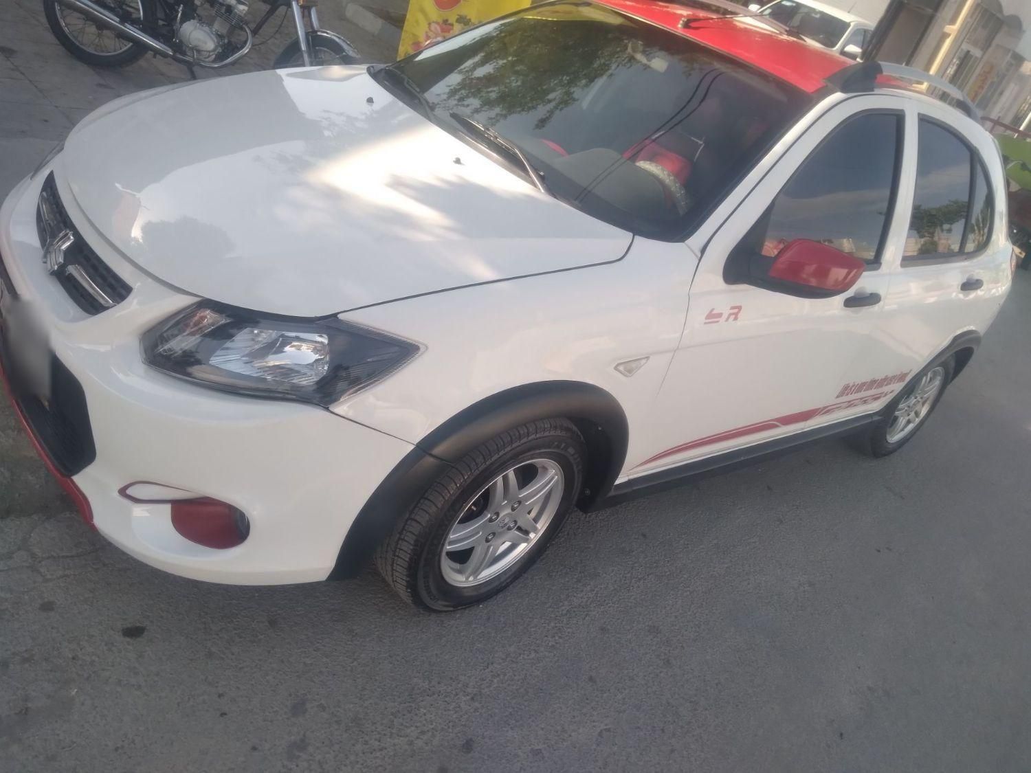 کوییک R دنده‌ای - 1399