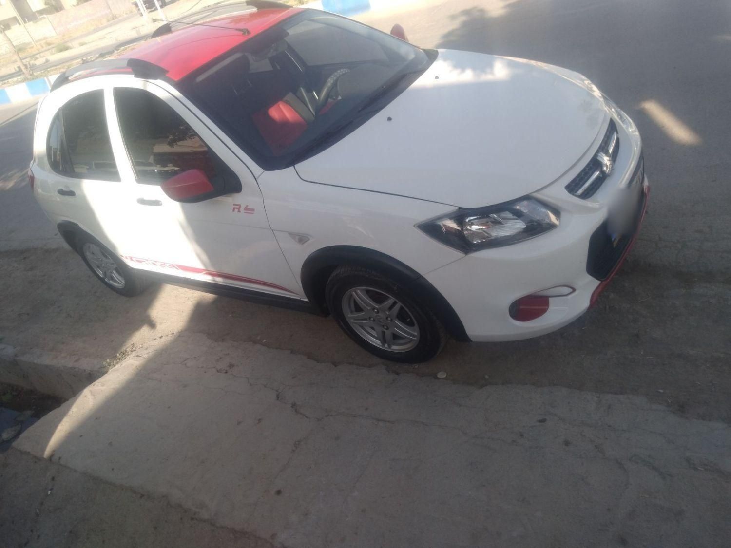 خودرو کوییک، R آگهی ann_18379764
