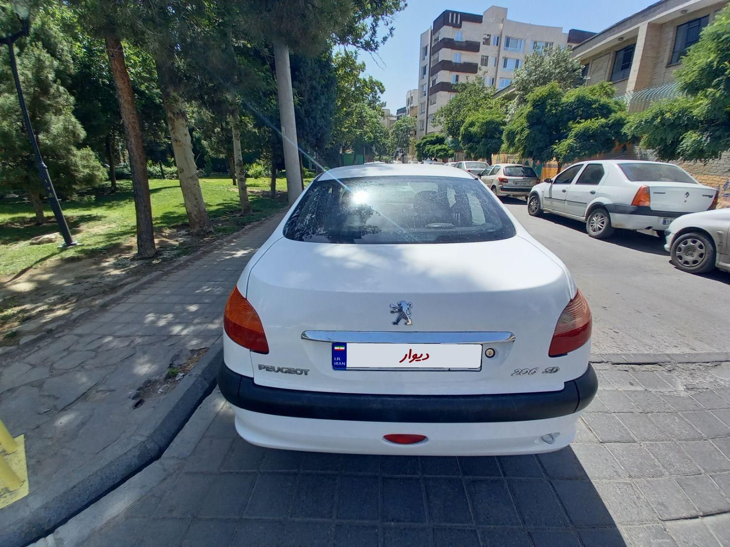 پژو ۲۰۶ صندوق دار v2 - 1387