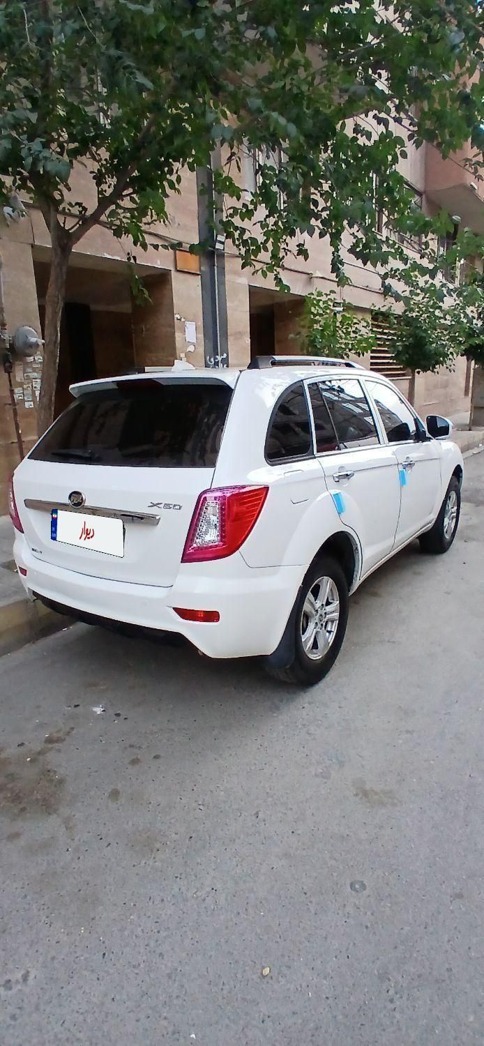 لیفان X60 دنده‌ای - 2014