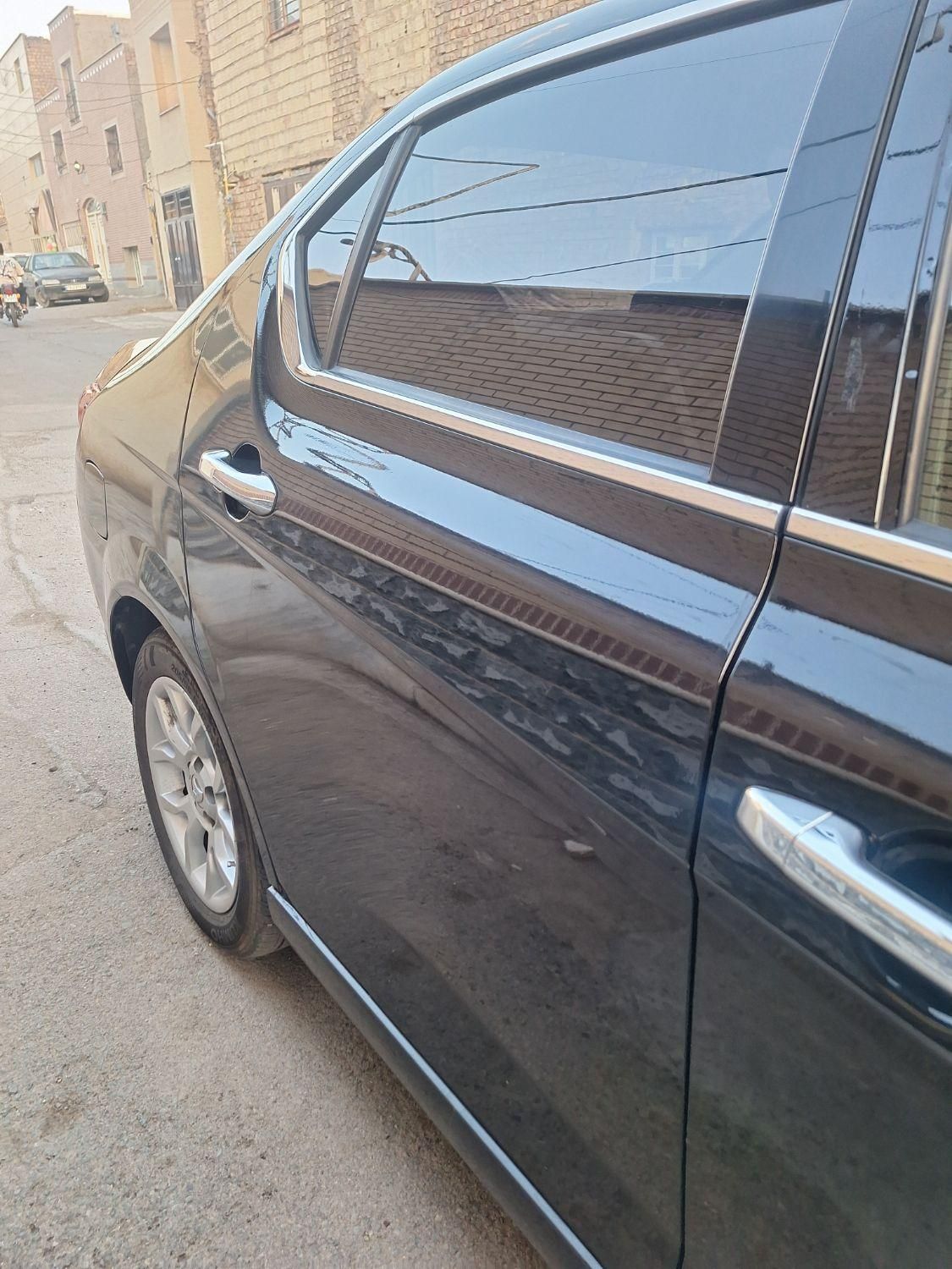 دنا پلاس توربو شارژ اتوماتیک اتوماتیک توربو - 1401