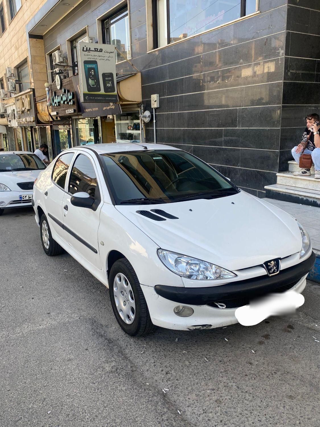پژو ۲۰۶ صندوق دار v8 - 1394
