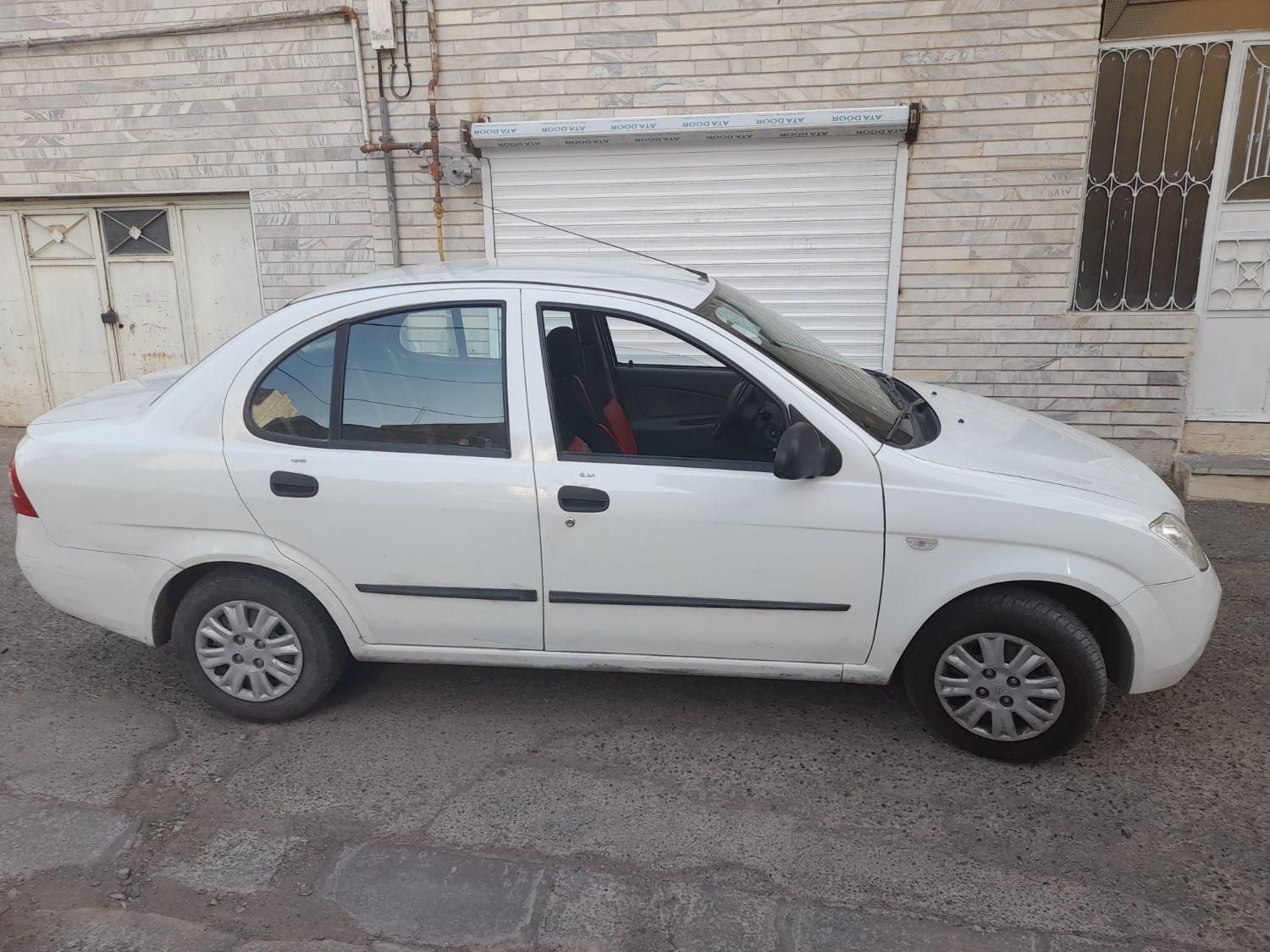 تیبا صندوق دار SX - 1399