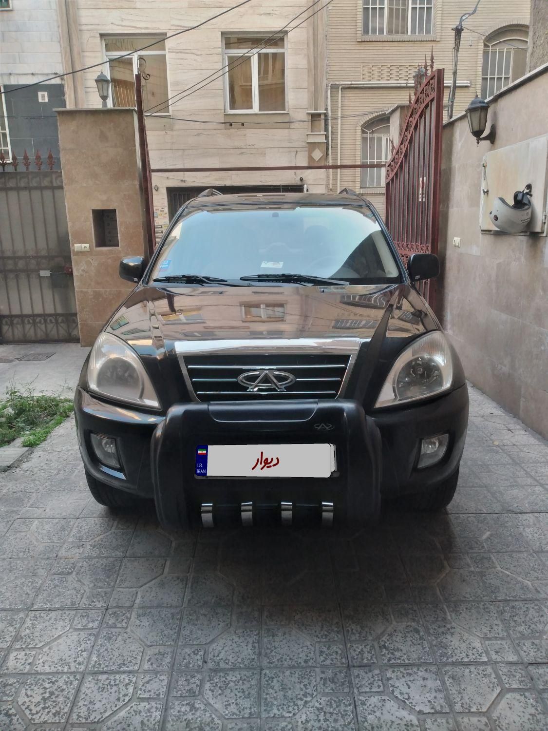 ام وی ام X33 دنده‌ای ساده - 2012