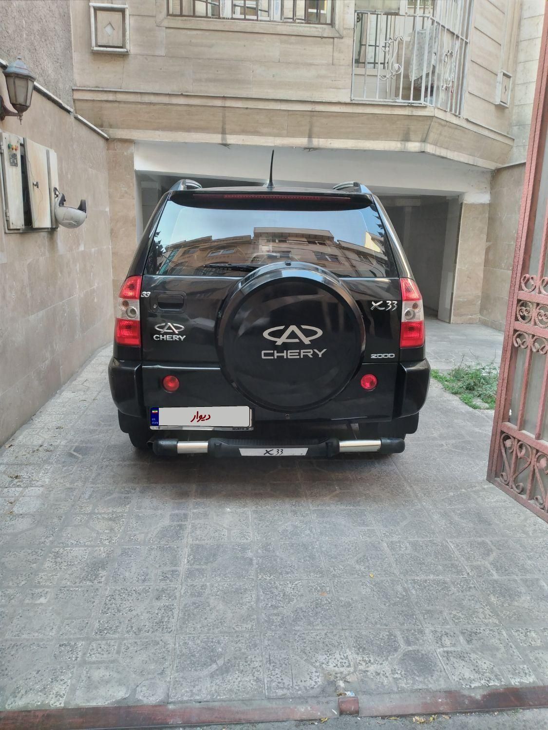 خودرو ام وی ام، X33 آگهی ann_18380383