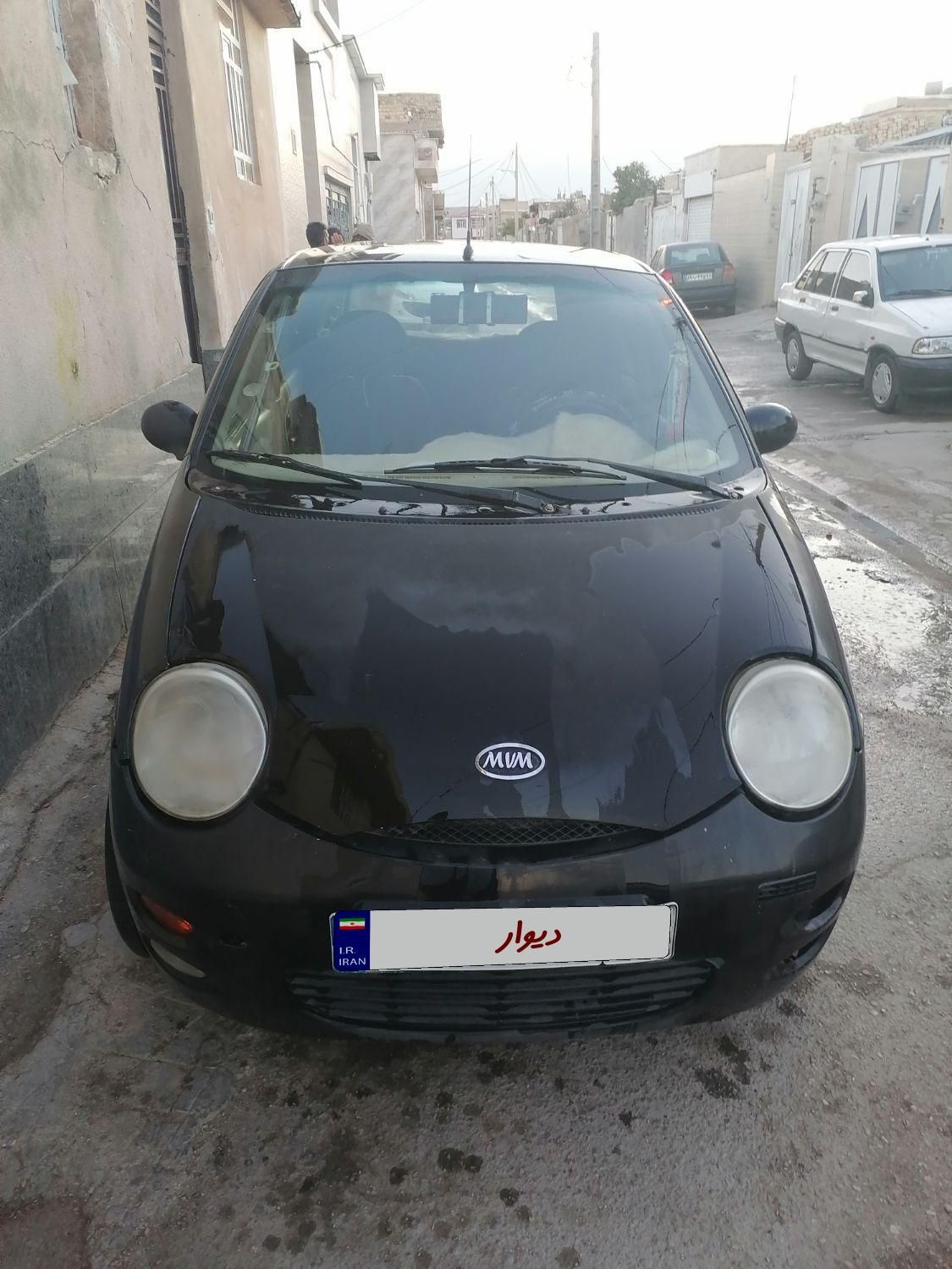 ام وی ام 110 چهار سیلندر دنده ای - 2011