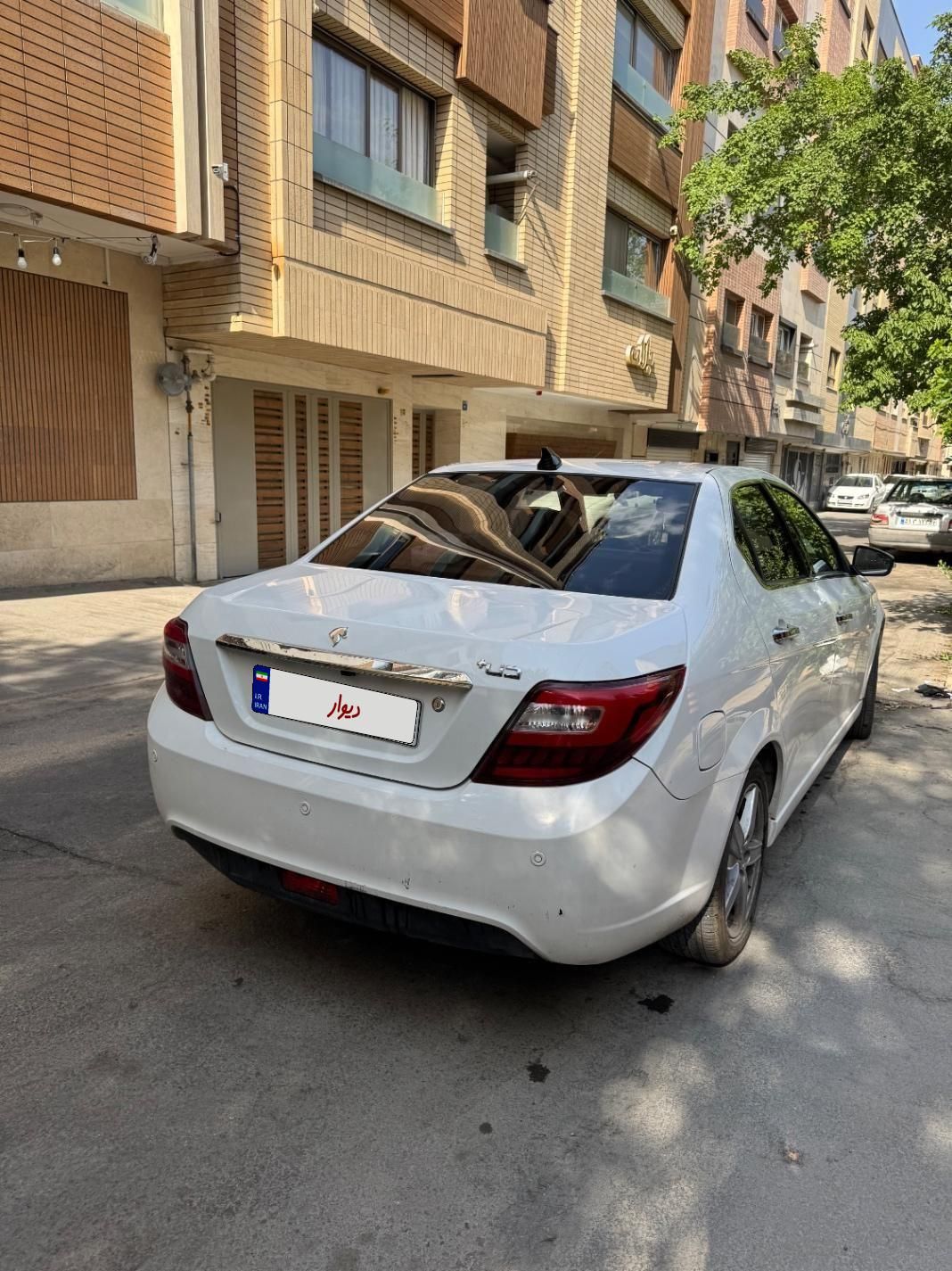 دنا پلاس توربو شارژ 6 دنده توربو - 1402