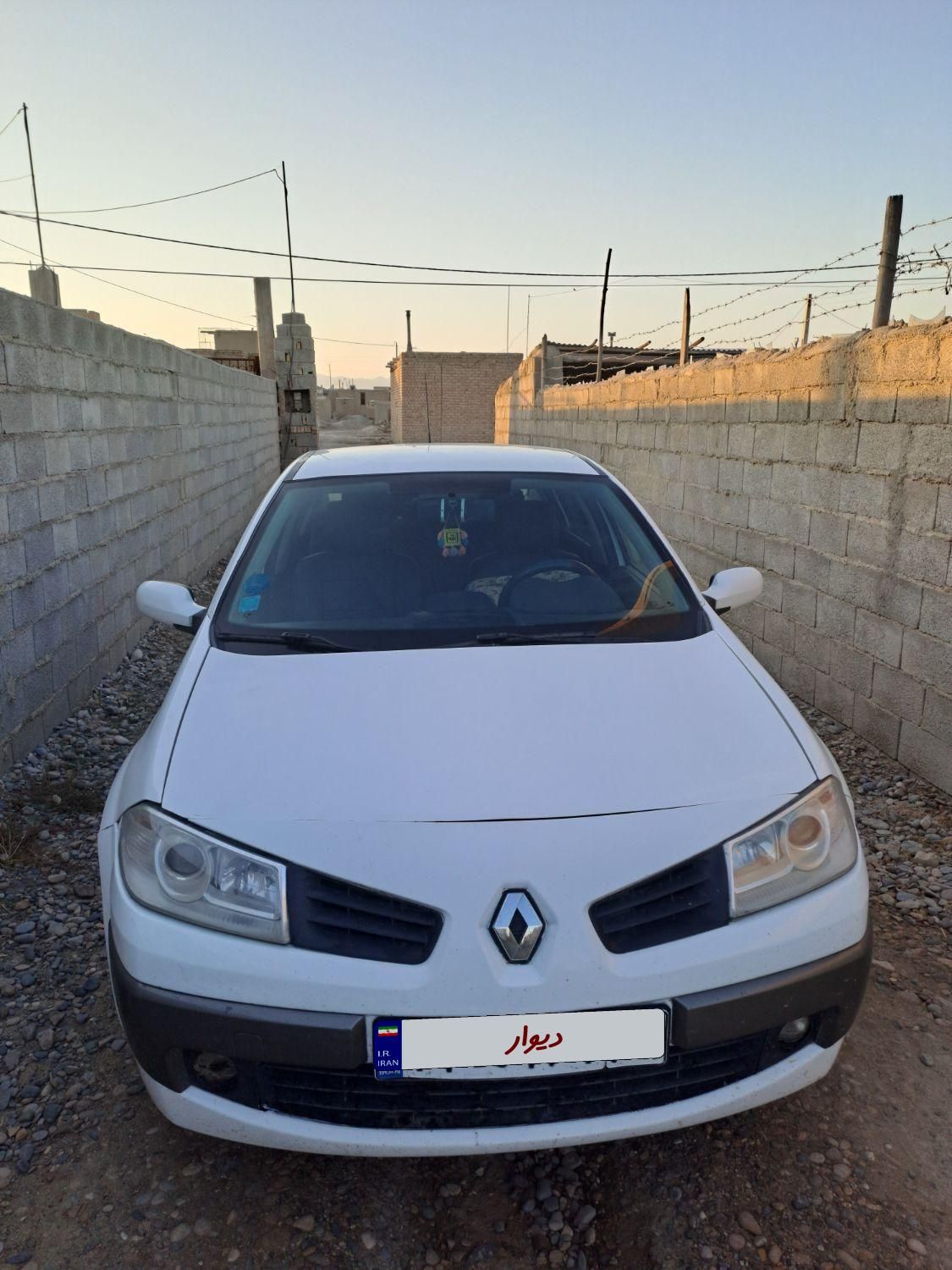 رنو مگان پارس خودرو 1600 E2 - 2011