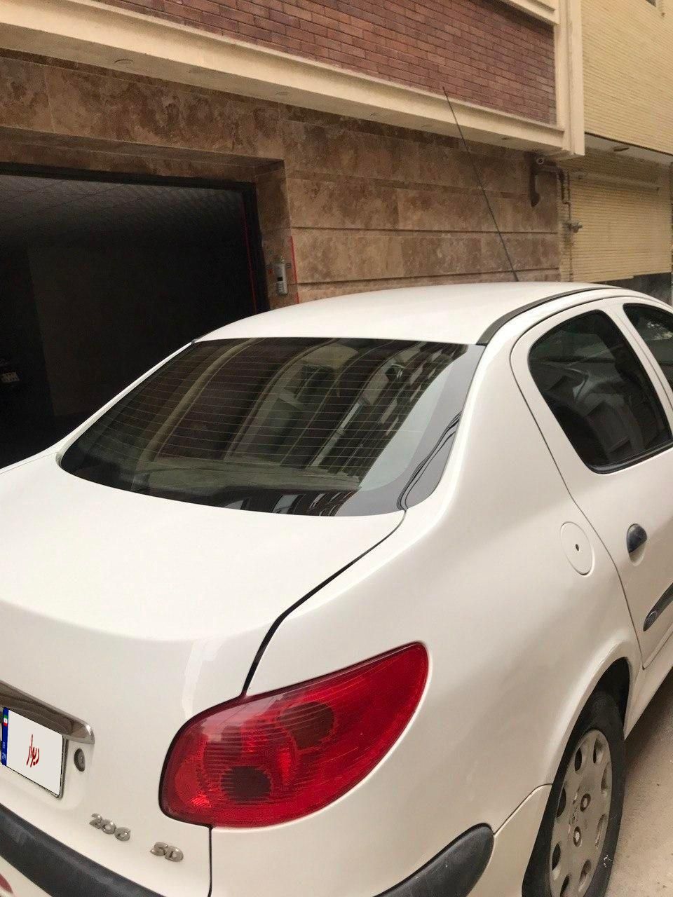 پژو ۲۰۶ صندوق دار v8 - 1394