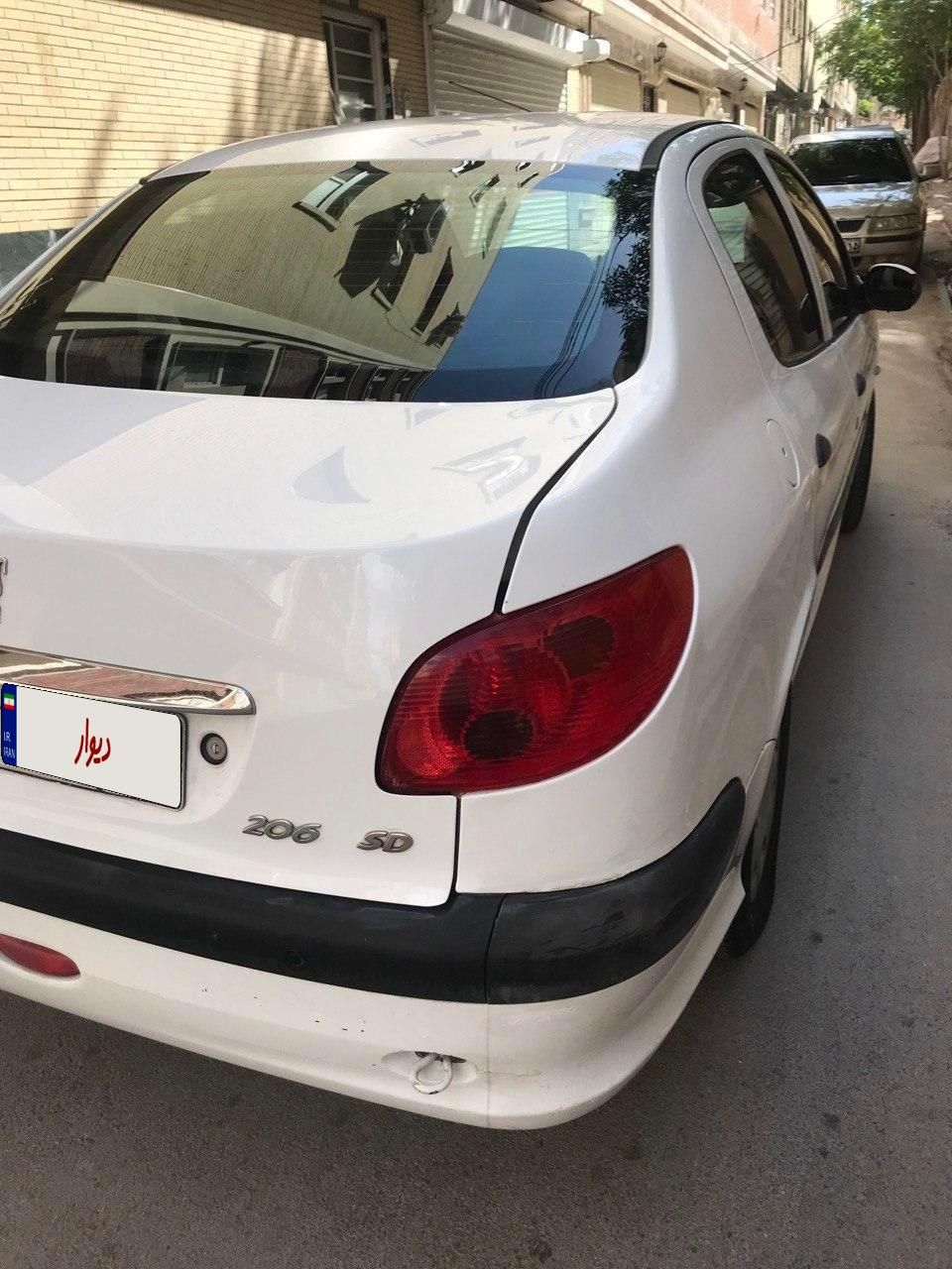 پژو ۲۰۶ صندوق دار v8 - 1394