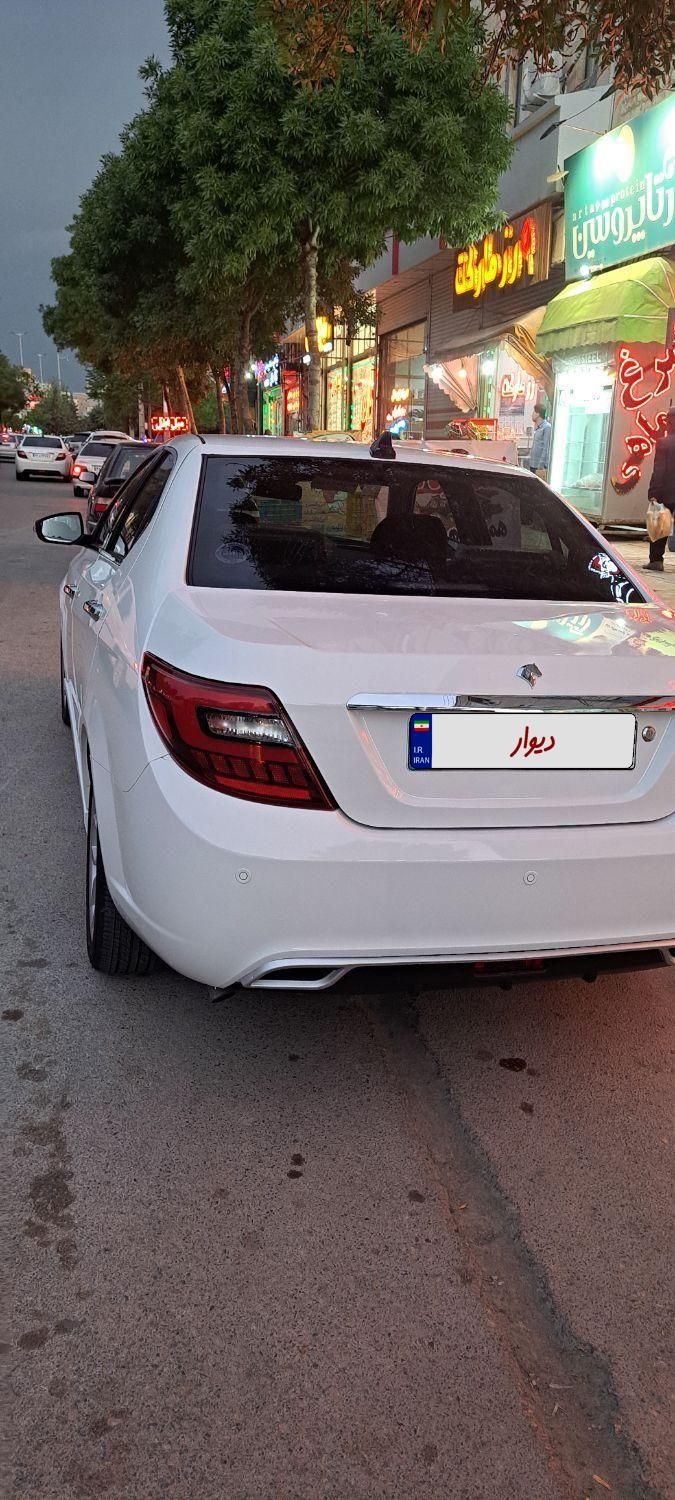 دنا پلاس توربو شارژ 6 دنده توربو - 1402