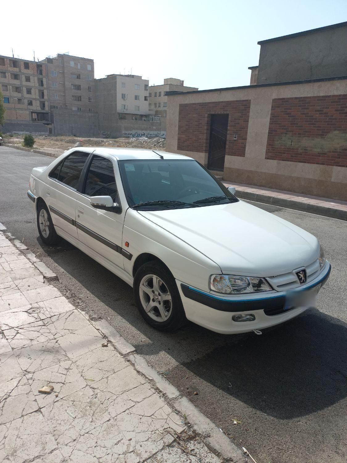 پژو پارس سال - 1392