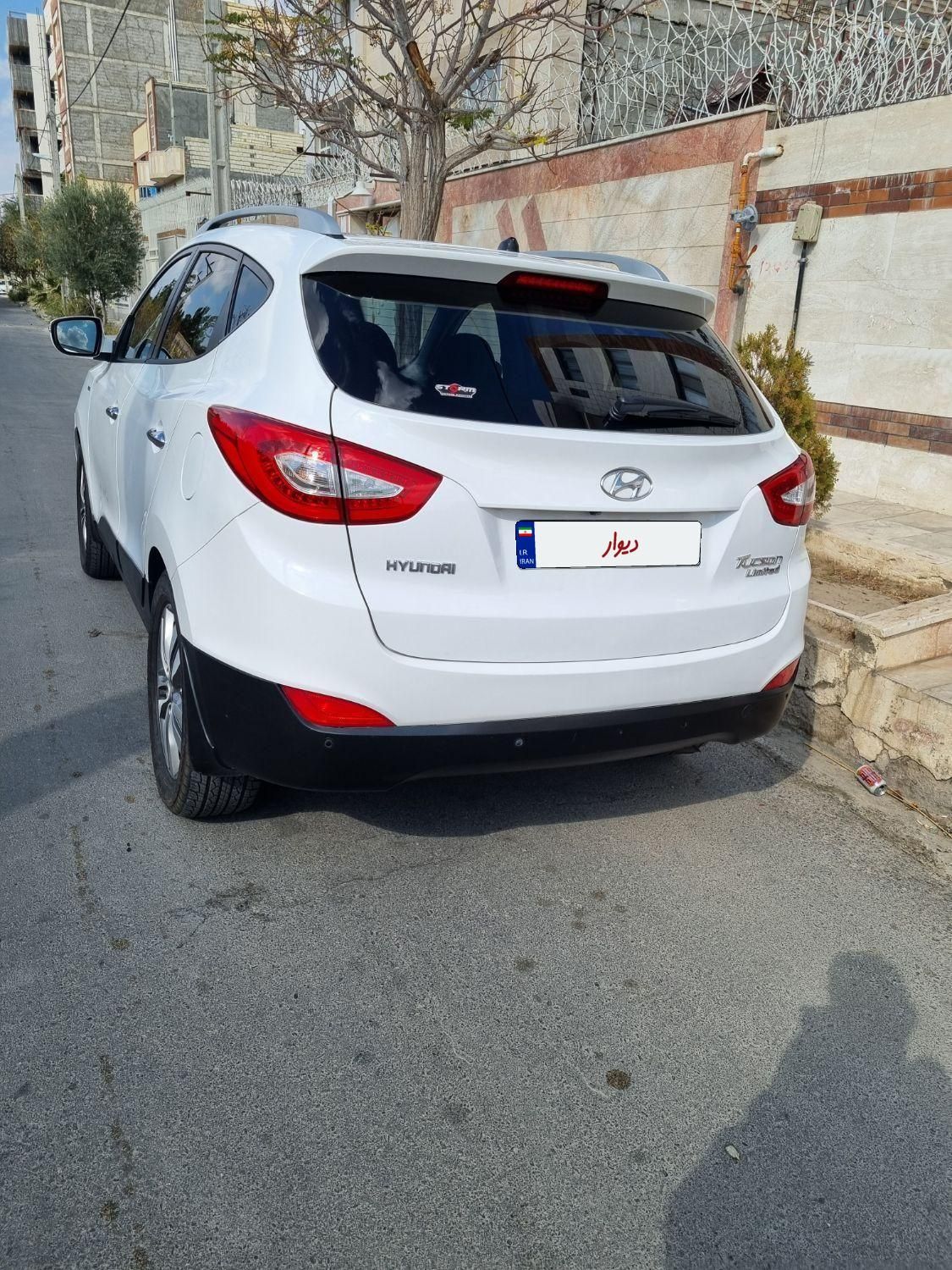 هیوندای توسان 2.4 لیتر - 2015