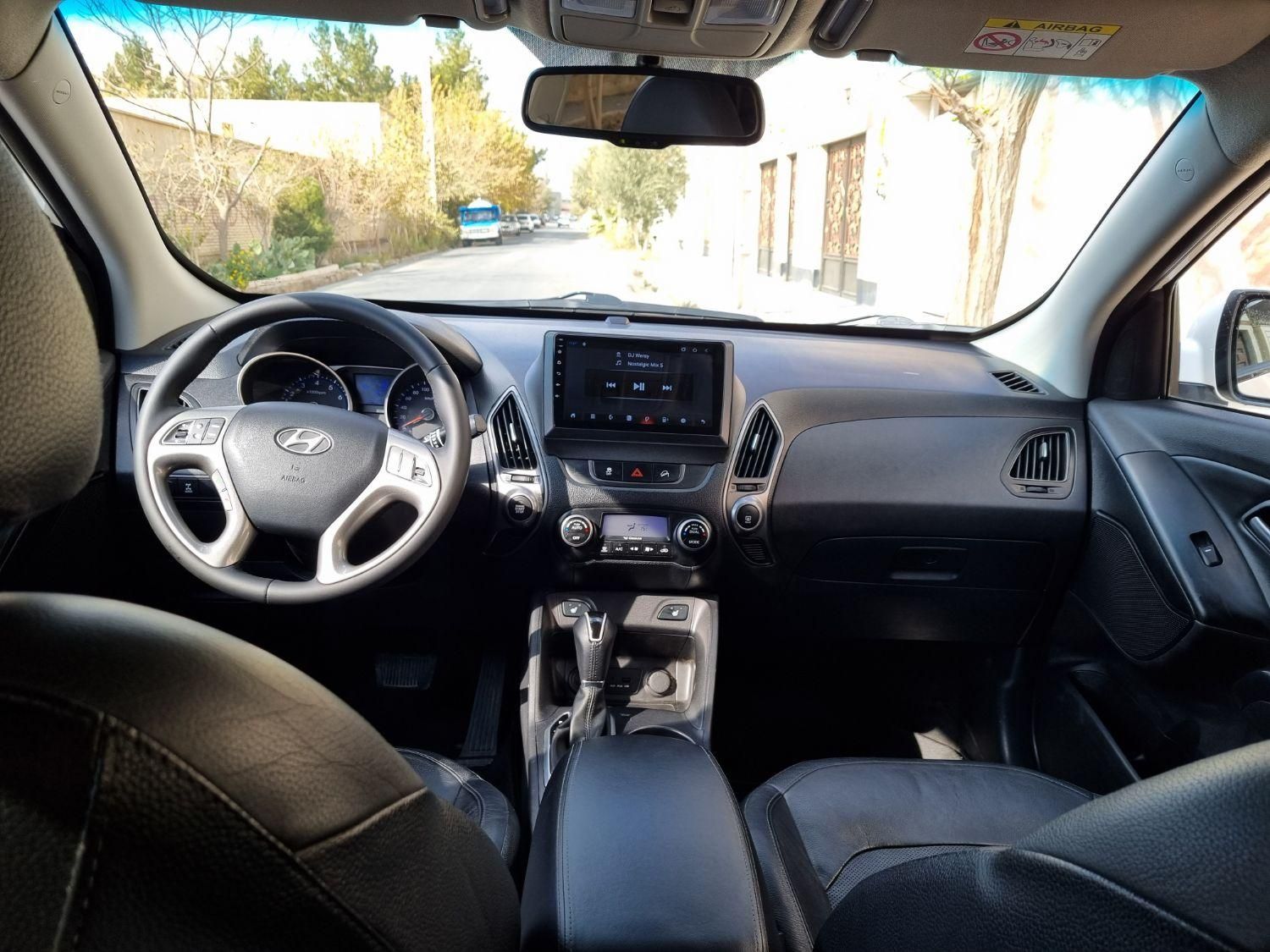 هیوندای توسان 2.4 لیتر - 2015