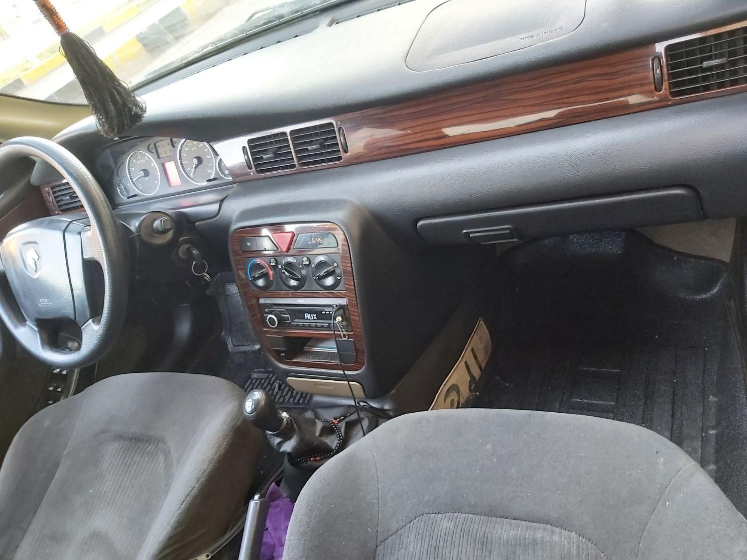 سمند LX XU7 - 1398