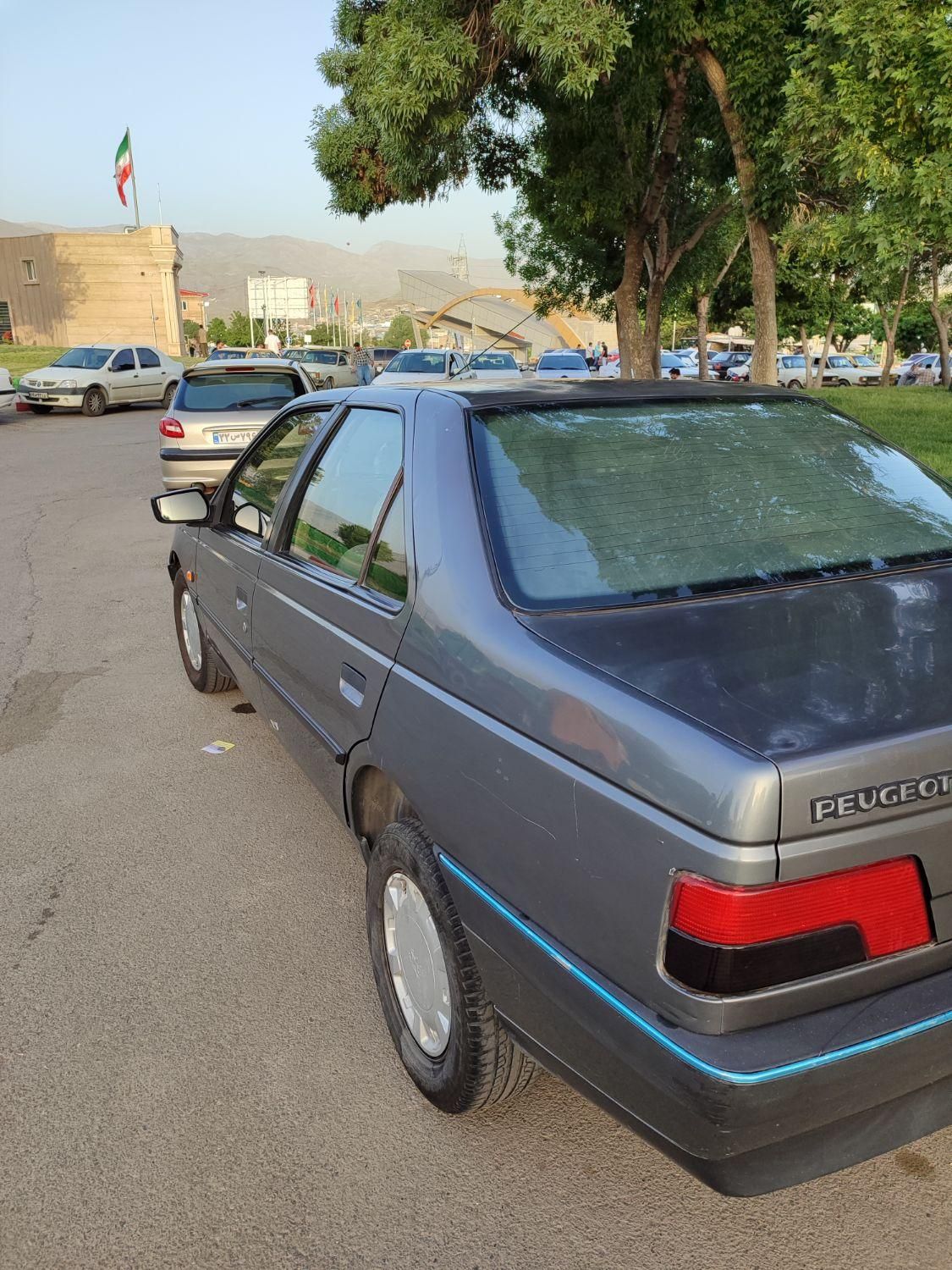 پژو 405 GL - 1373
